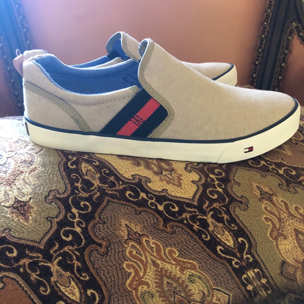 Tommy Hilfiger Slip-on Shoes Size 5